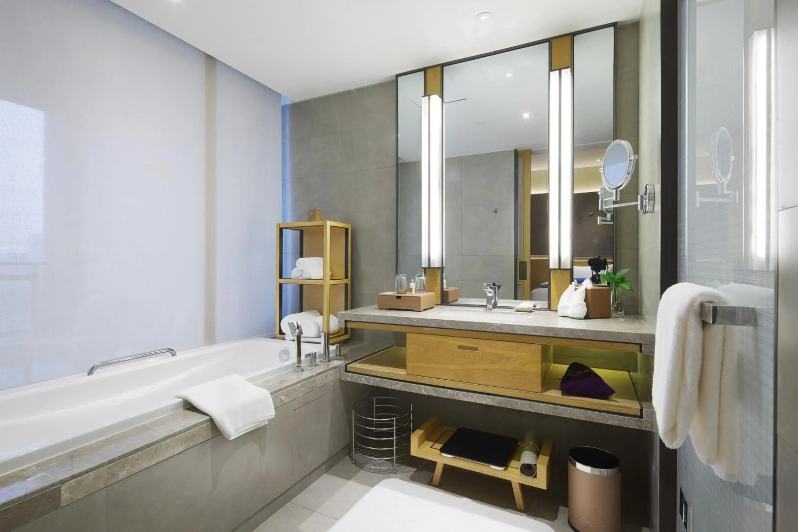 Crowne Plaza Nanchang Wanli by IHG