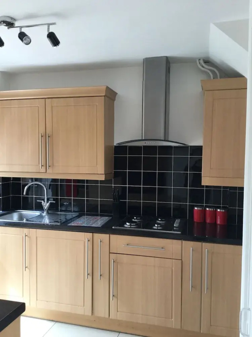 Nice 4 Bedroom near Basildon Town Center
