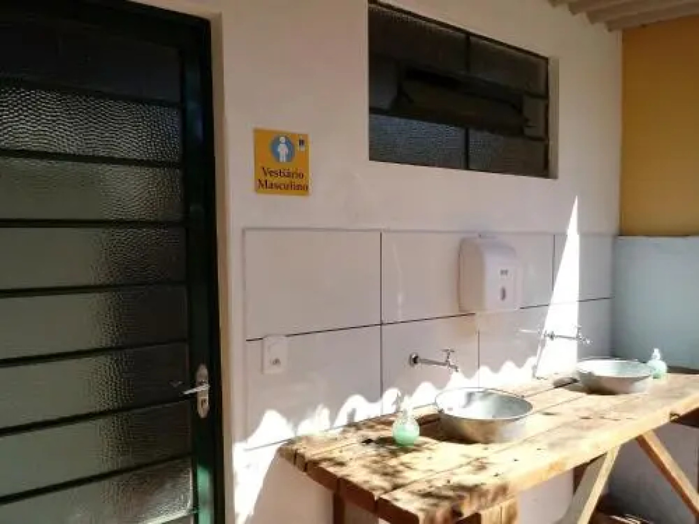 Hostel Parque Dos Saltos