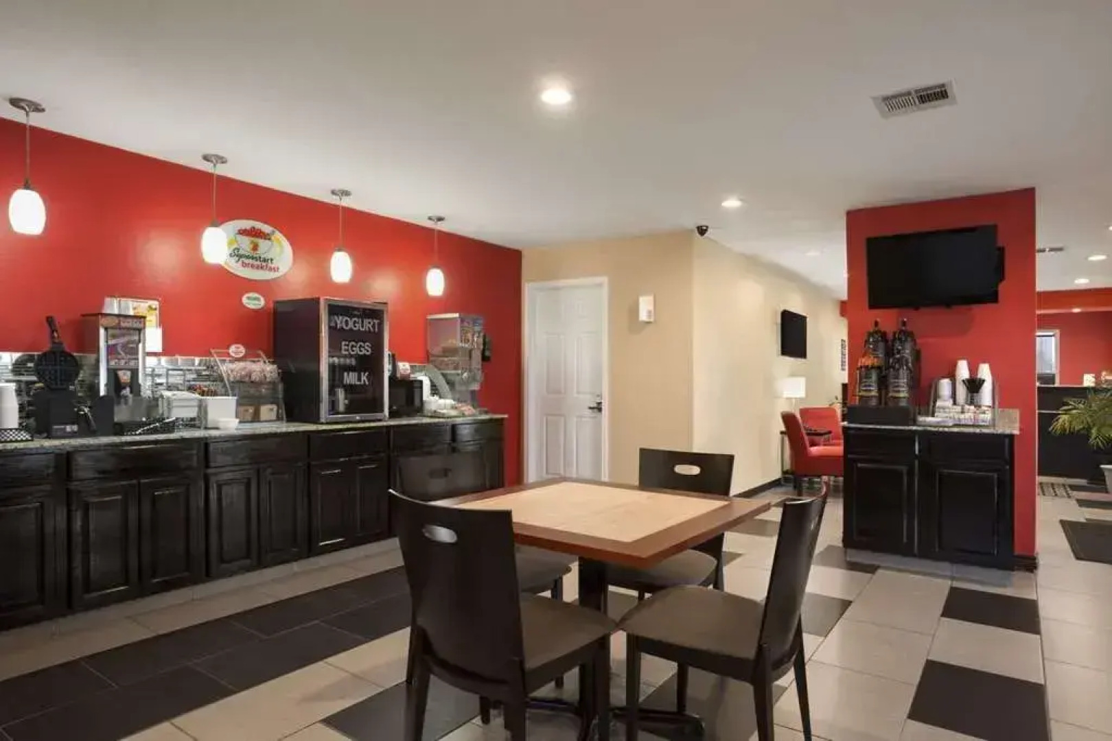 Super 8 By Wyndham Henryetta