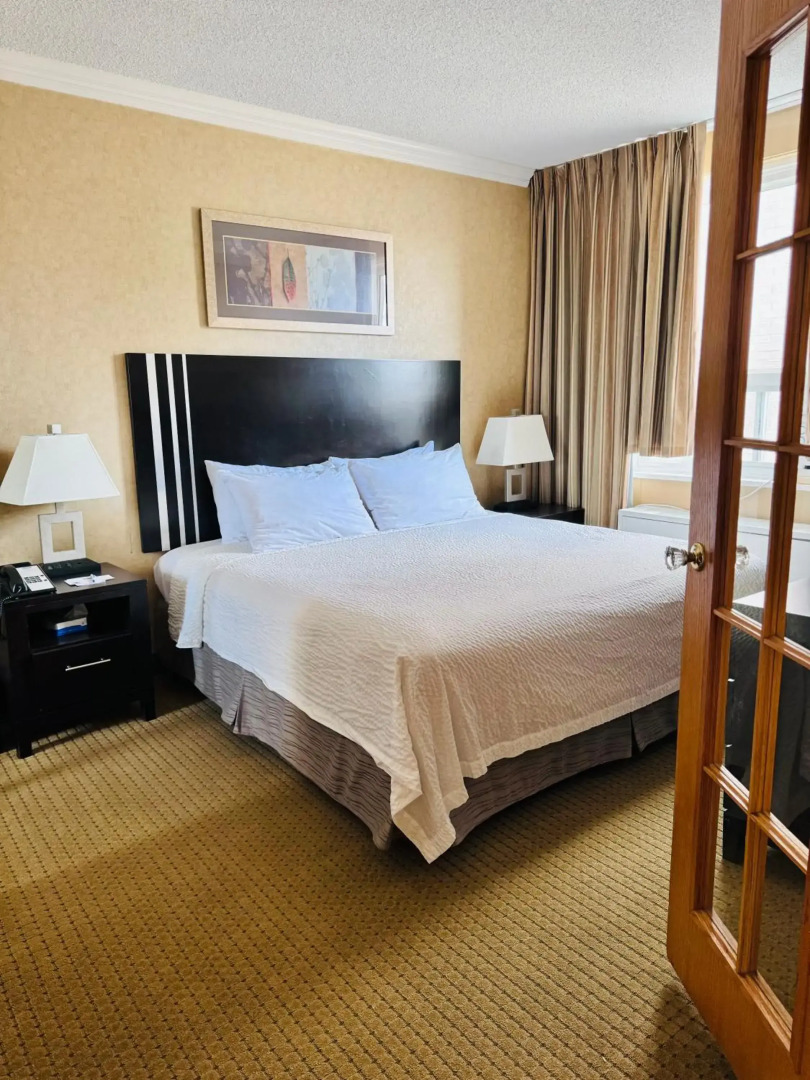 Travelodge by Wyndham Prince Albert