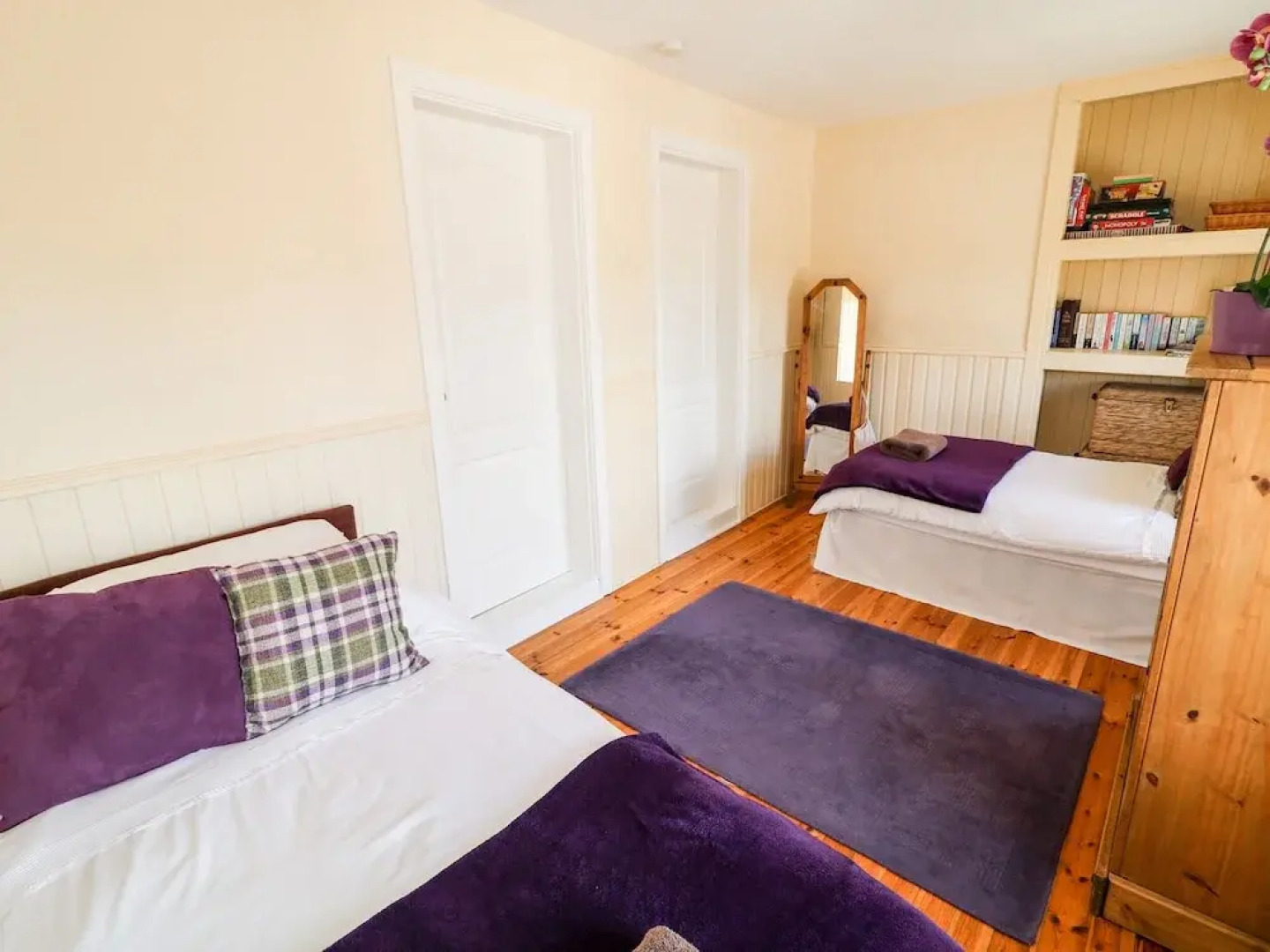 Whispering Willows - The Bungalow