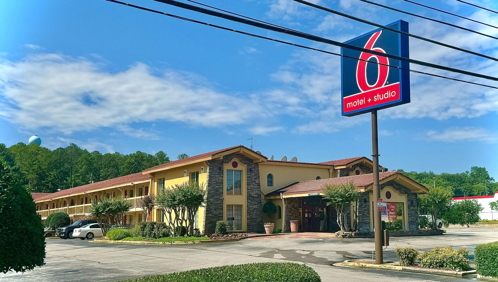 Motel 6 Huntsville, AL – University Dr.
