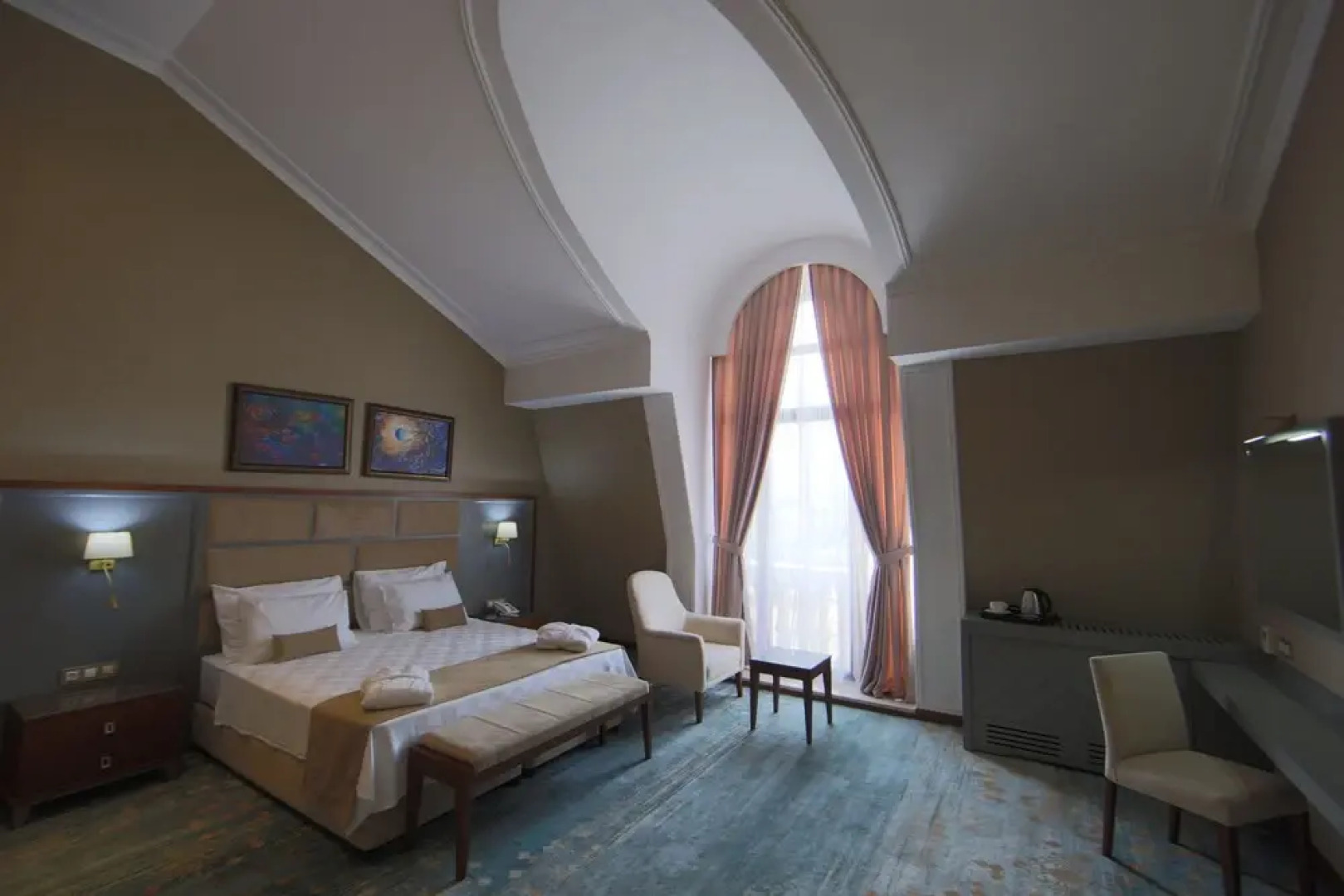 Saat Meydani Hotel