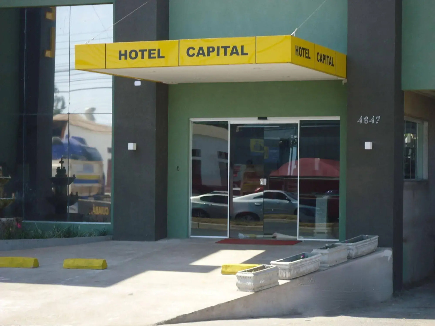 Hotel Capital