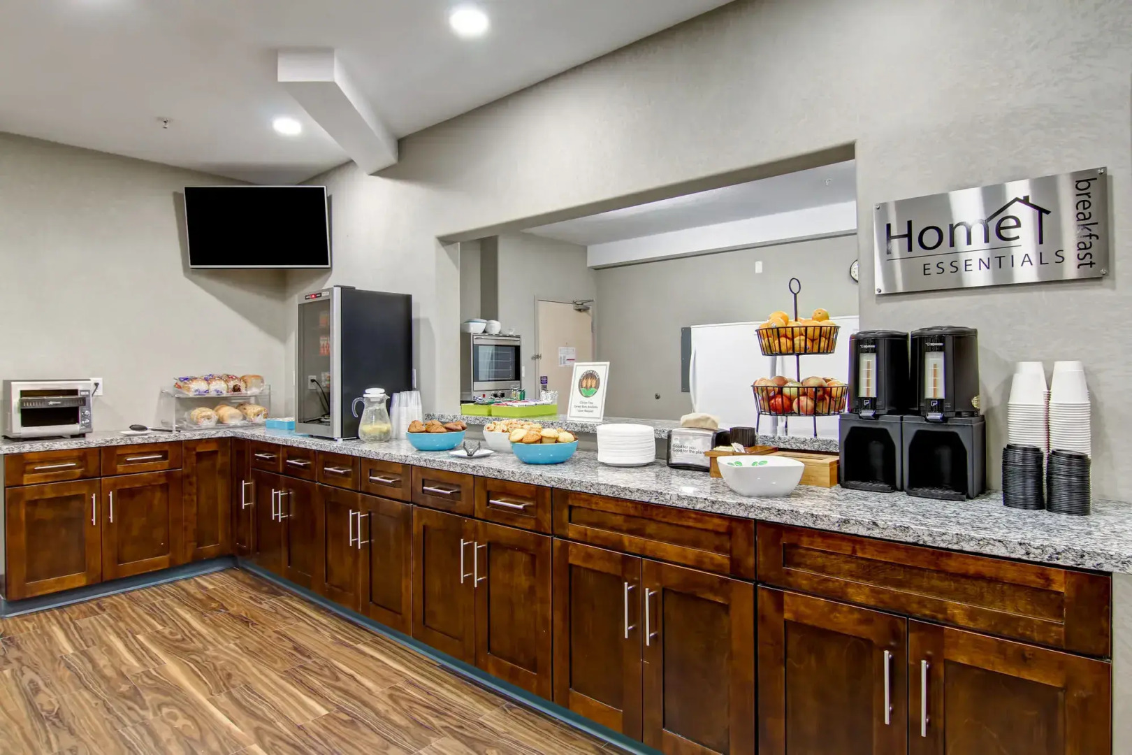 Home Inn Express - Medicine Hat