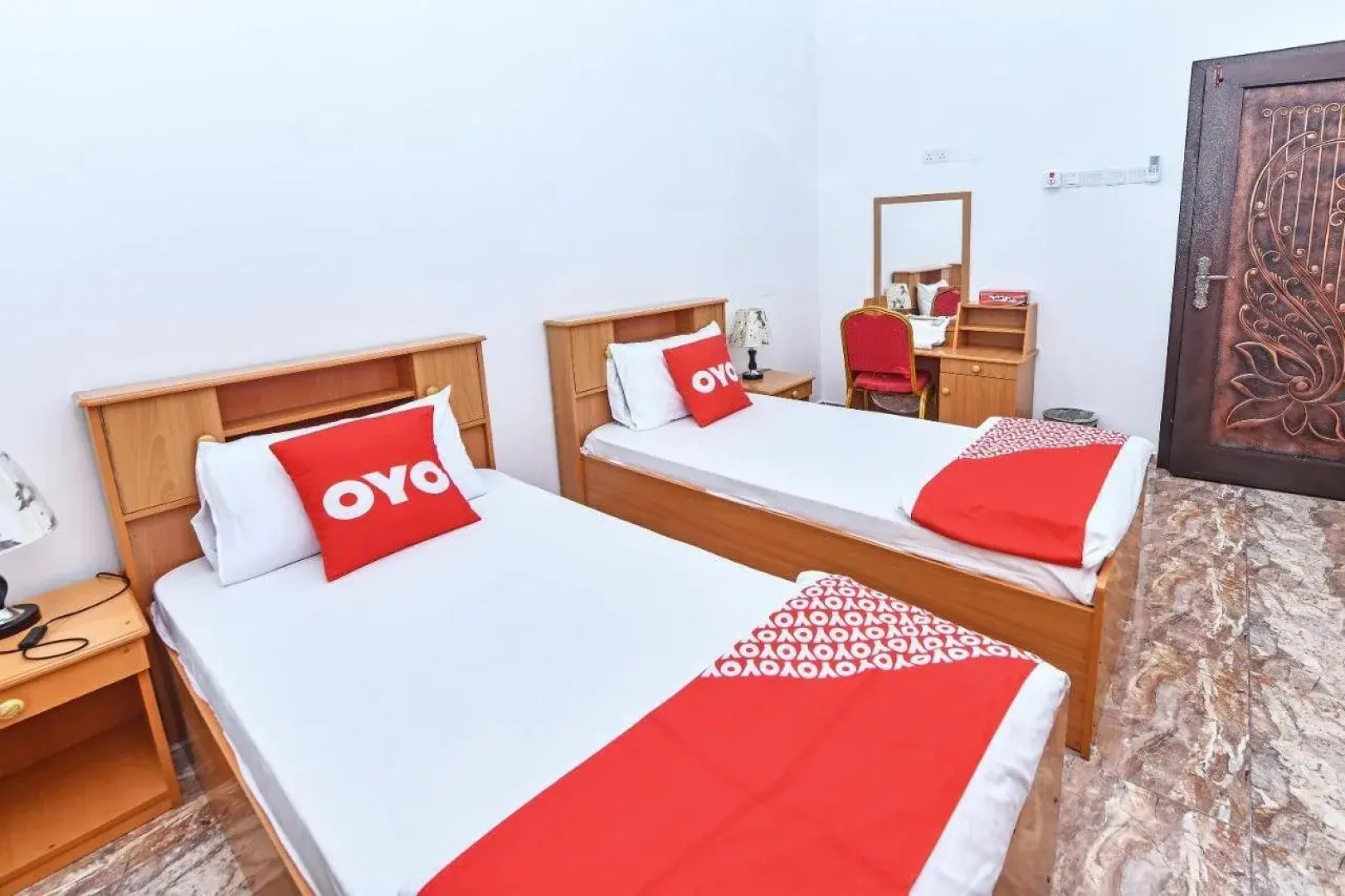 OYO 139 Al Ghadeer Hotel Apartments
