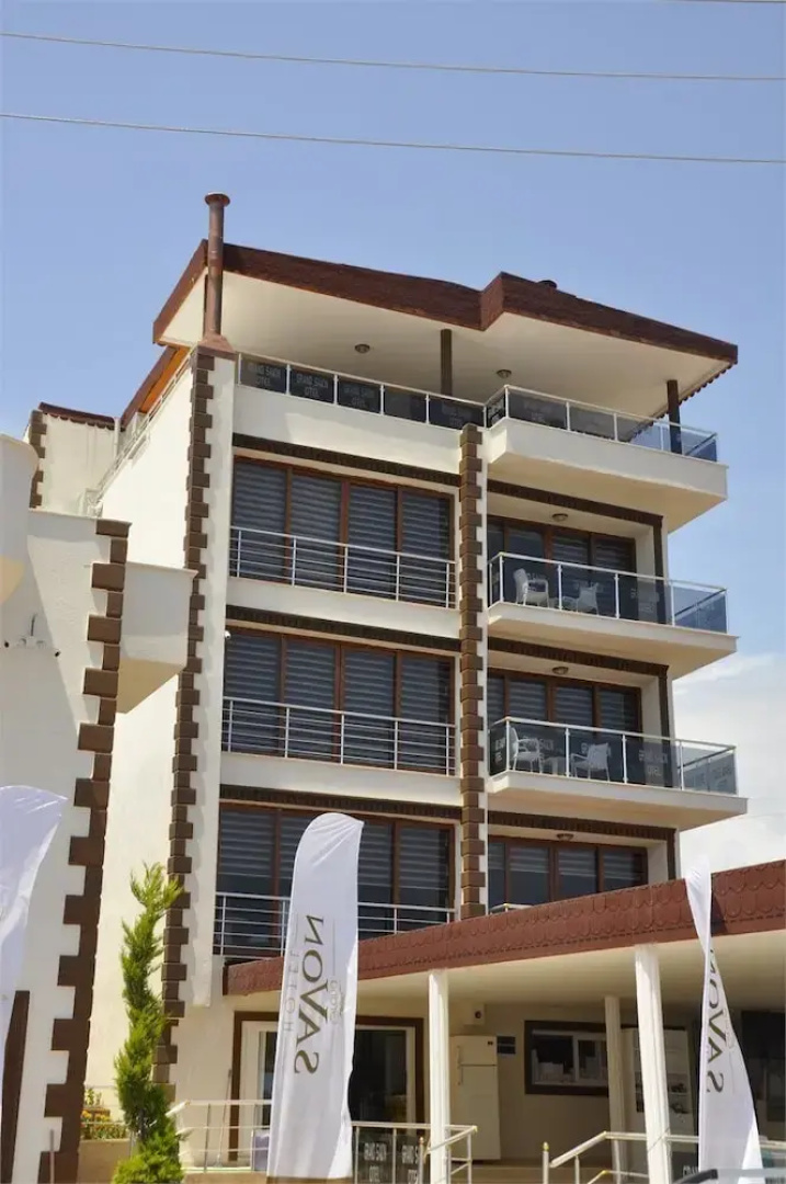 Saon Hotel
