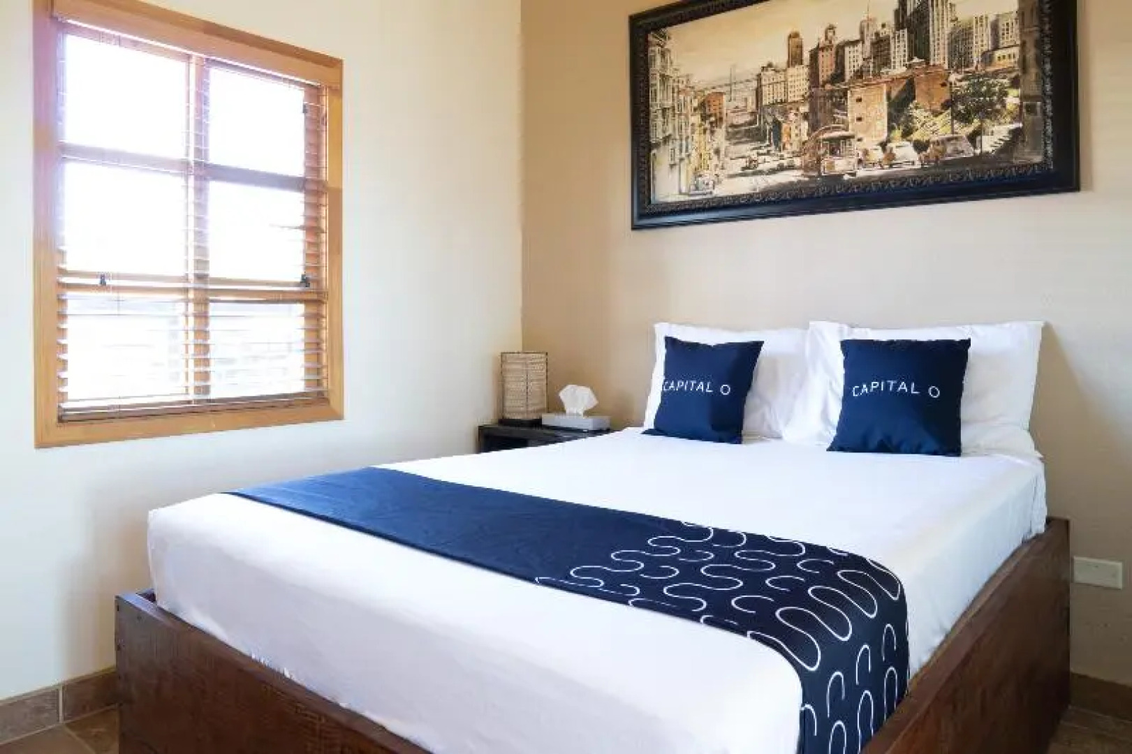 Capital O Hotel Villa Azura