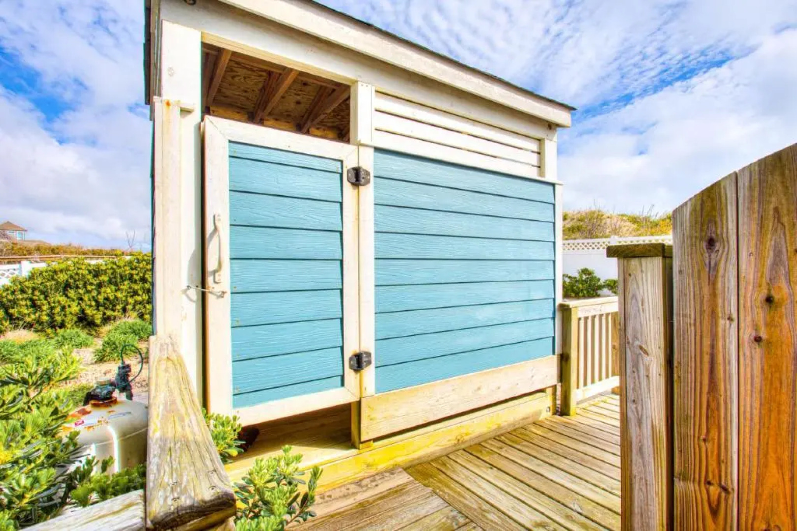 1709 Sandbucket Arch Oceanfront