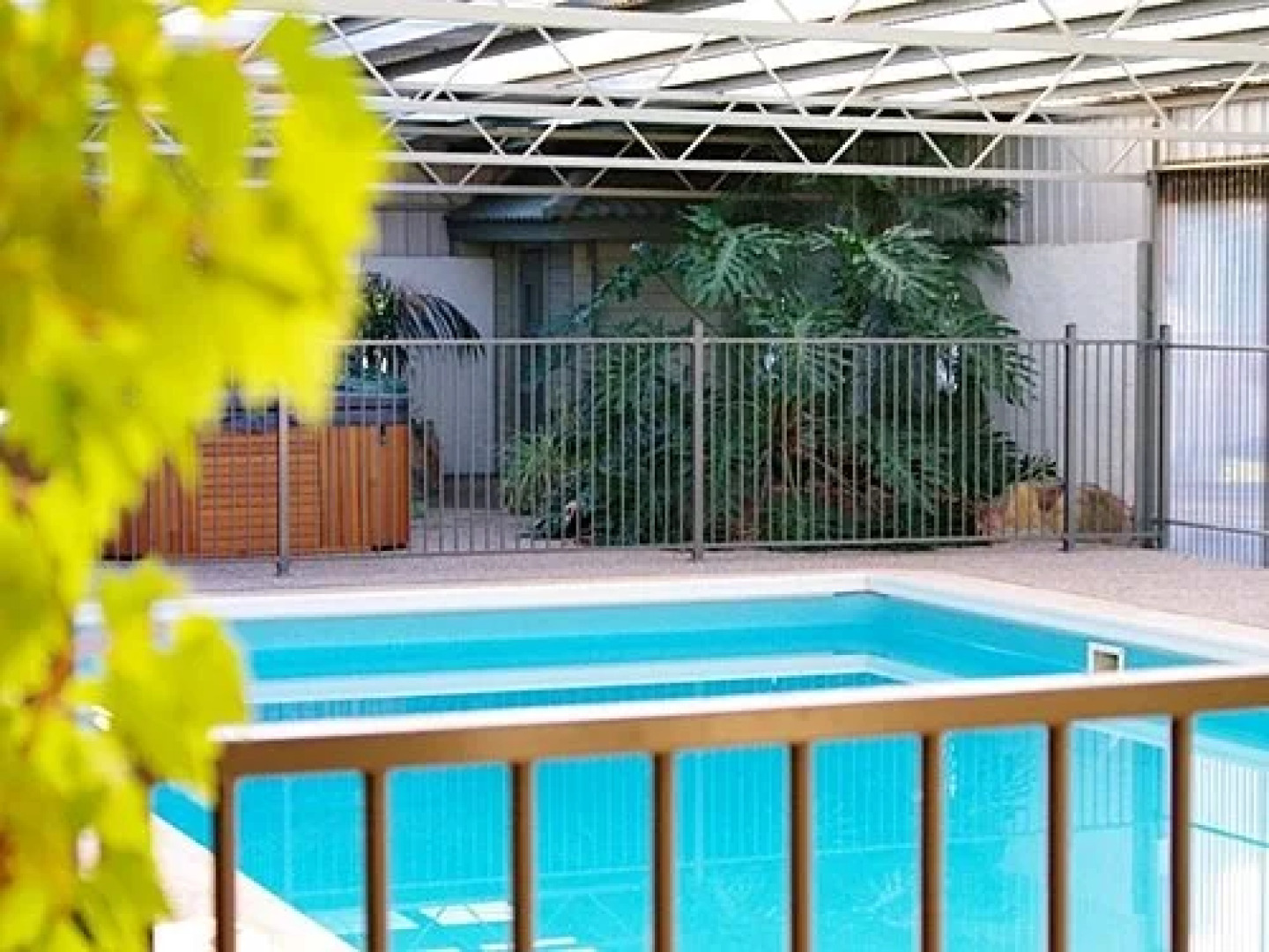 Batemans Bay Manor - Bed and Breakfast