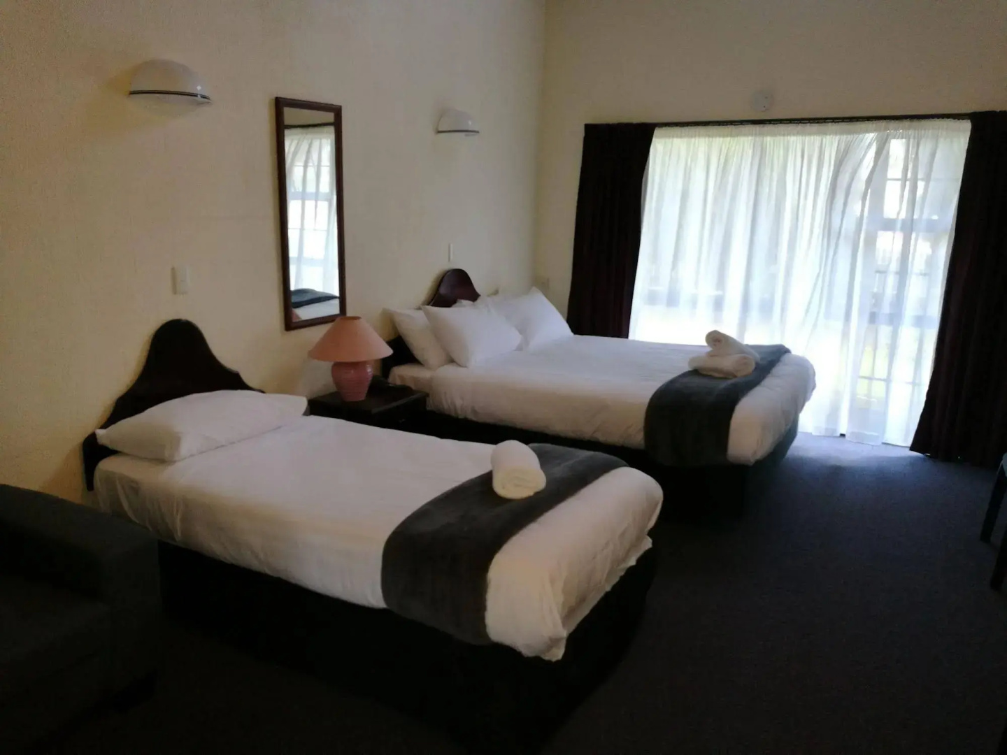 Burwood Manor Motel