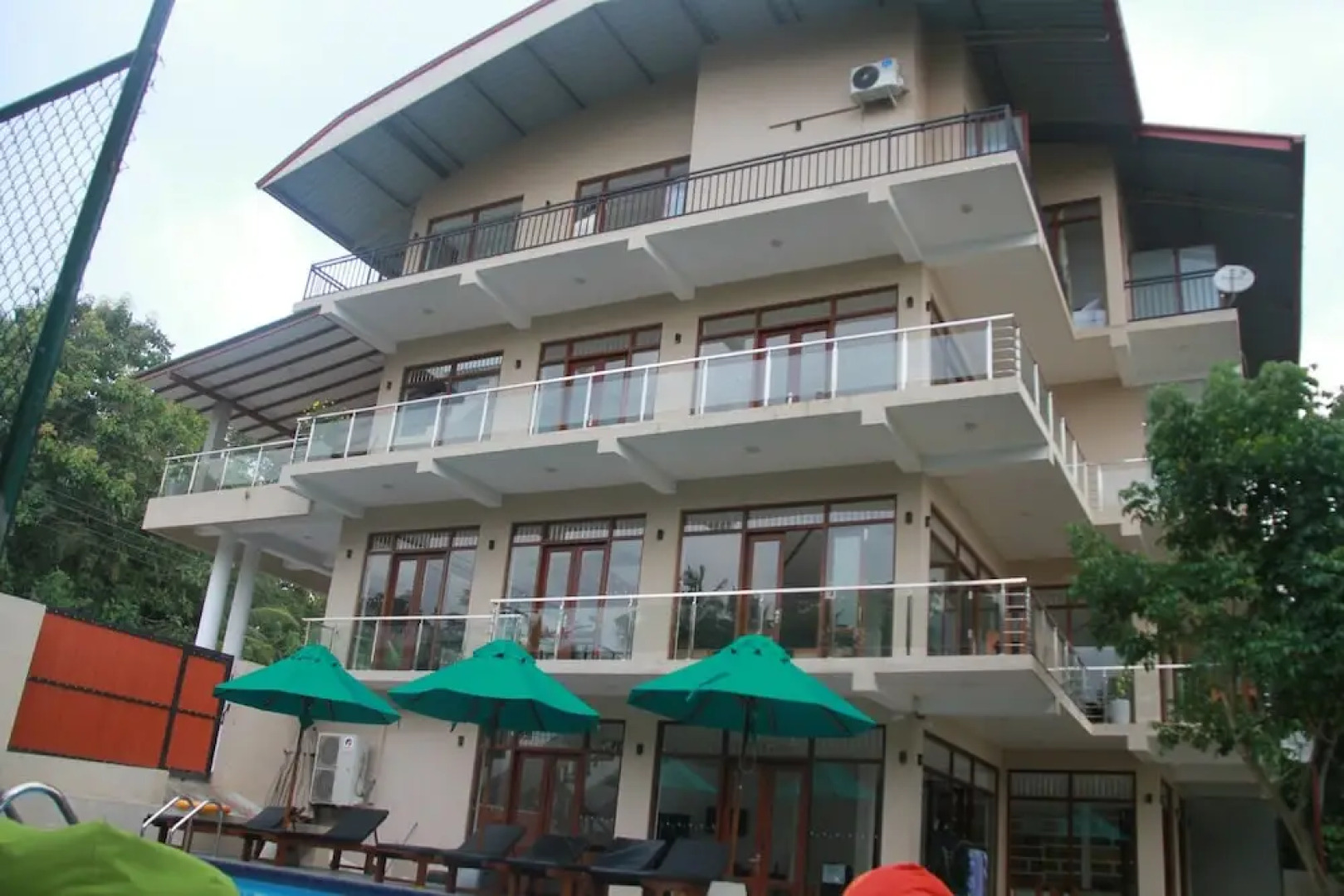 Sanu Lagoon Resorts&Spa