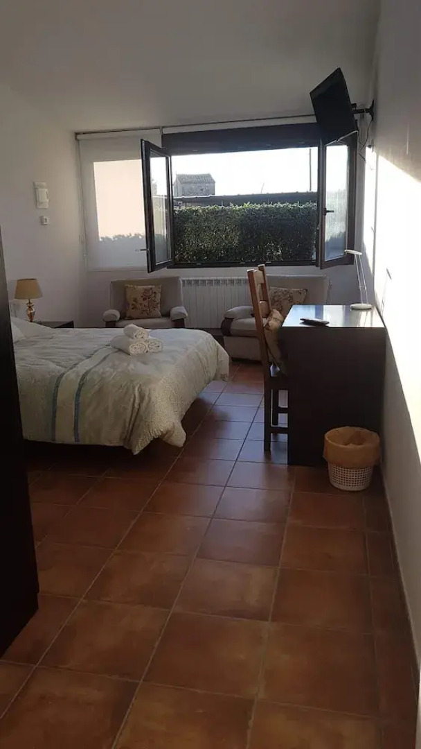 Room in Guest Room - Rooms With Private wc 1