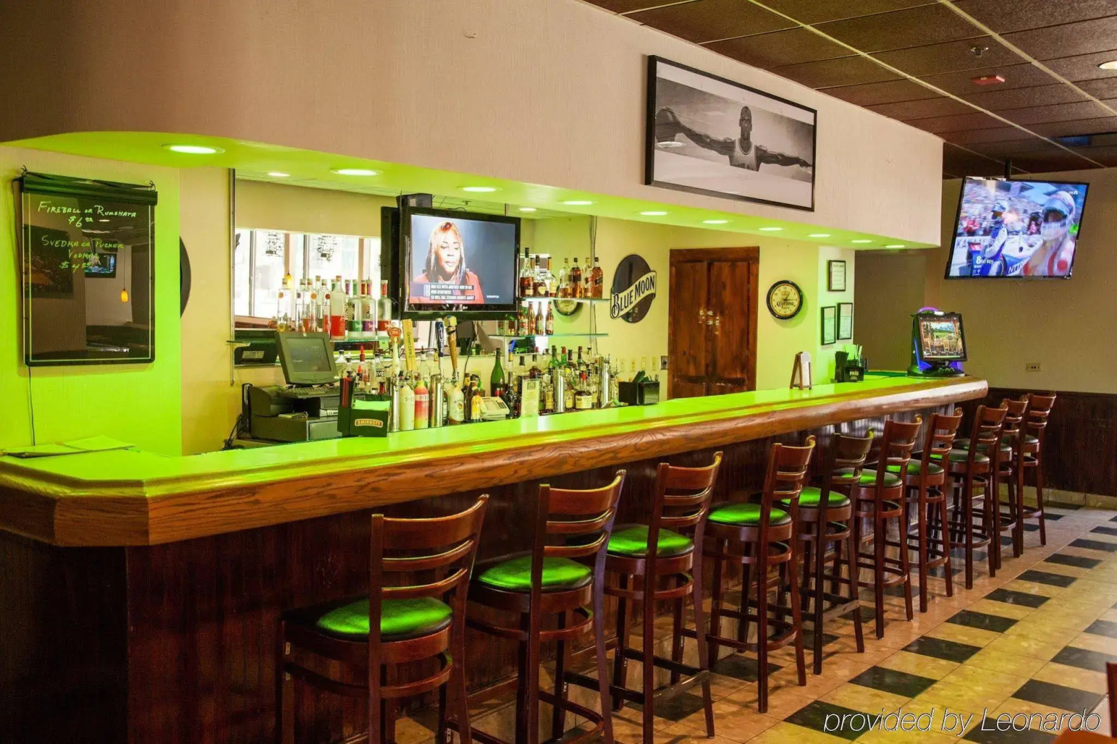 Holiday Inn & Suites Chicago - Downtown by IHG