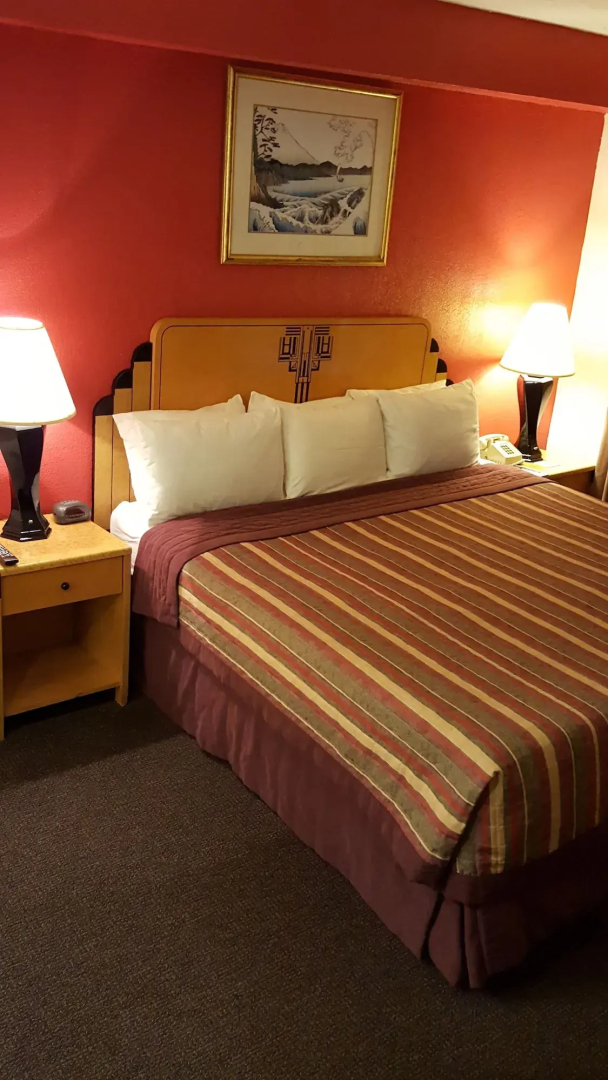 The Metropolitan Inn