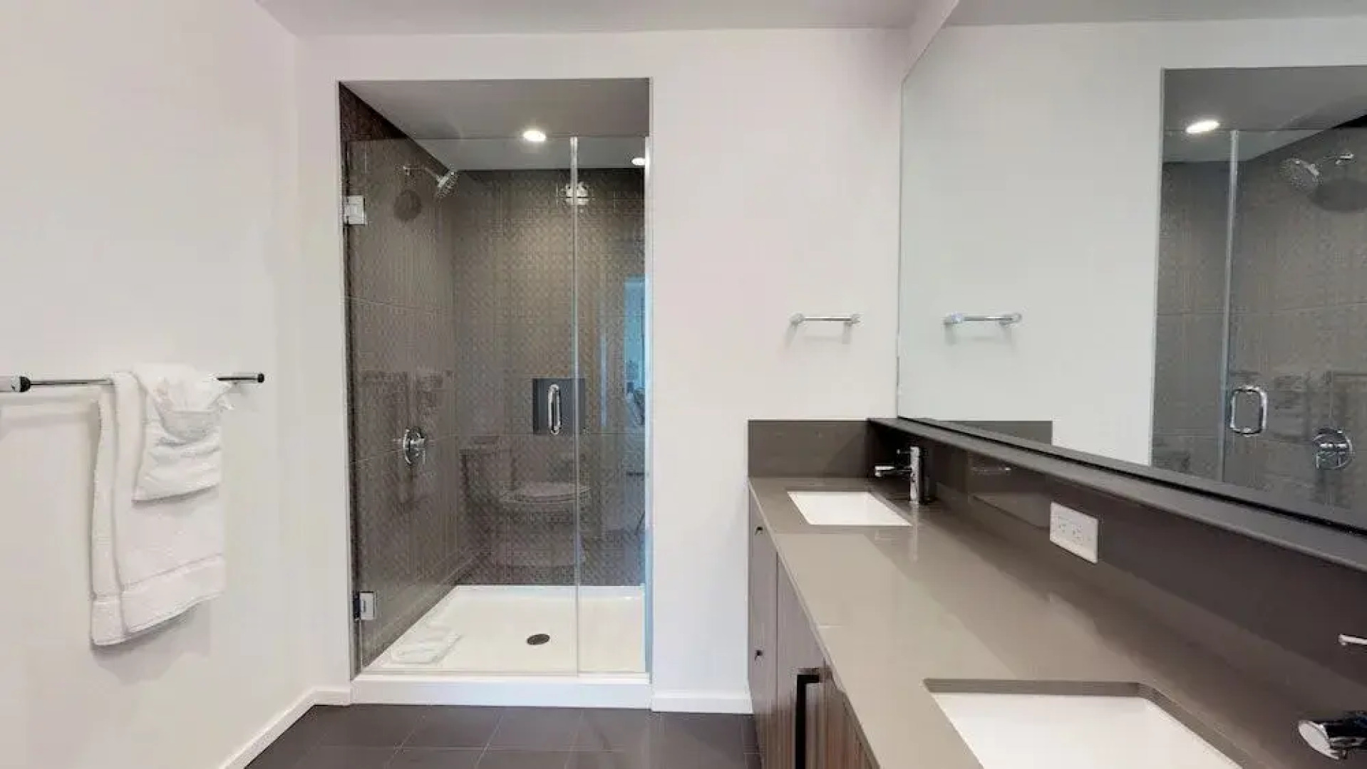 Global Luxury Suites in South End