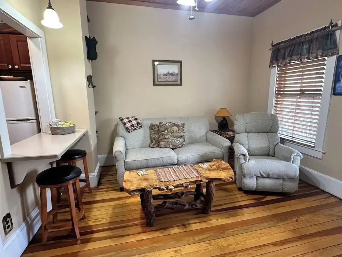 Calhoun House Inn & Suites