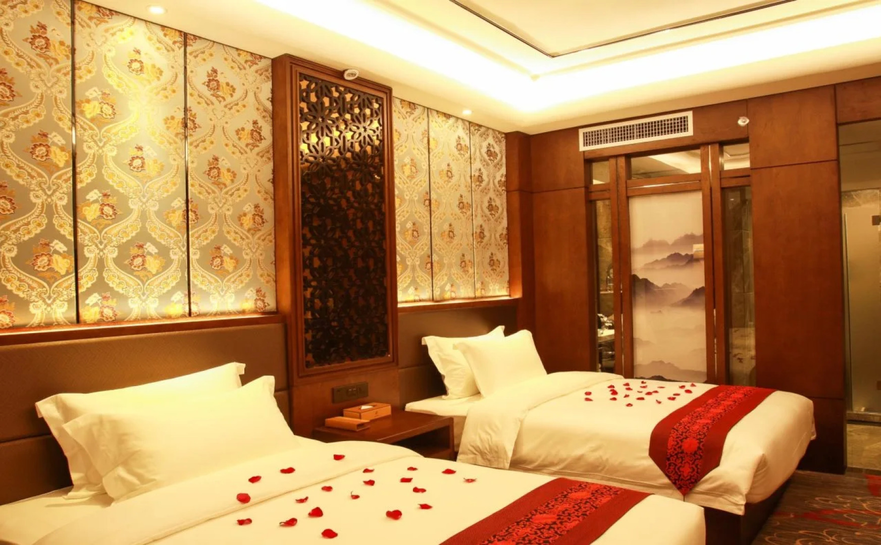 Riverside Luxury Hotel