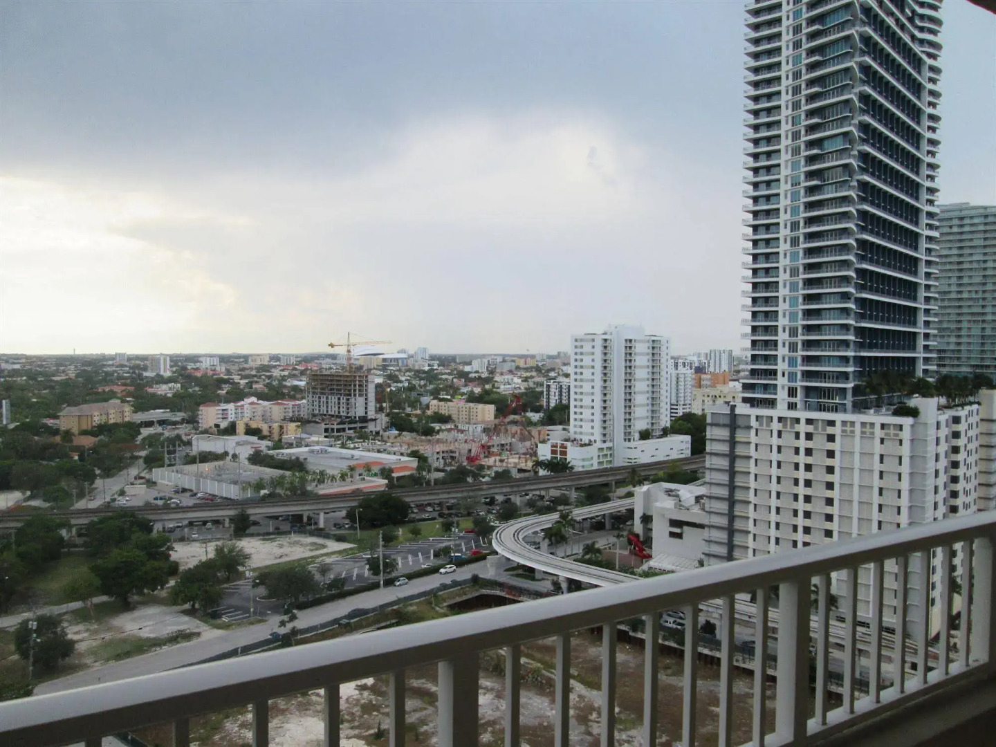 Pelican Residence at One Broadway