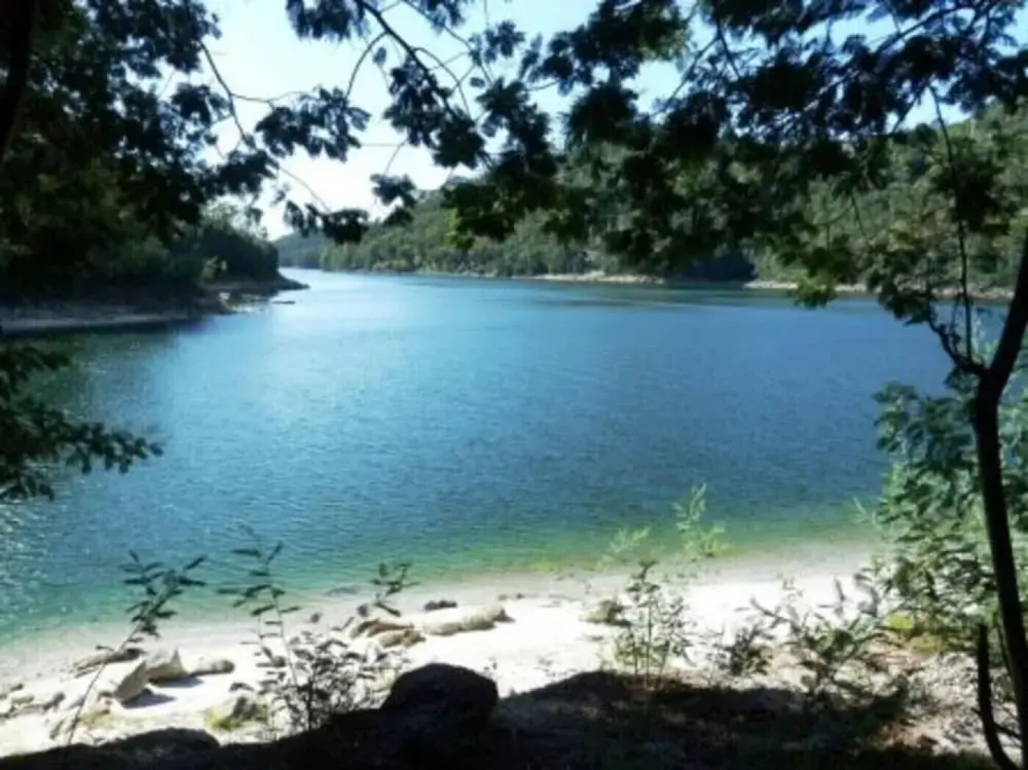 Casa com Piscina, V Minho by Izibookings