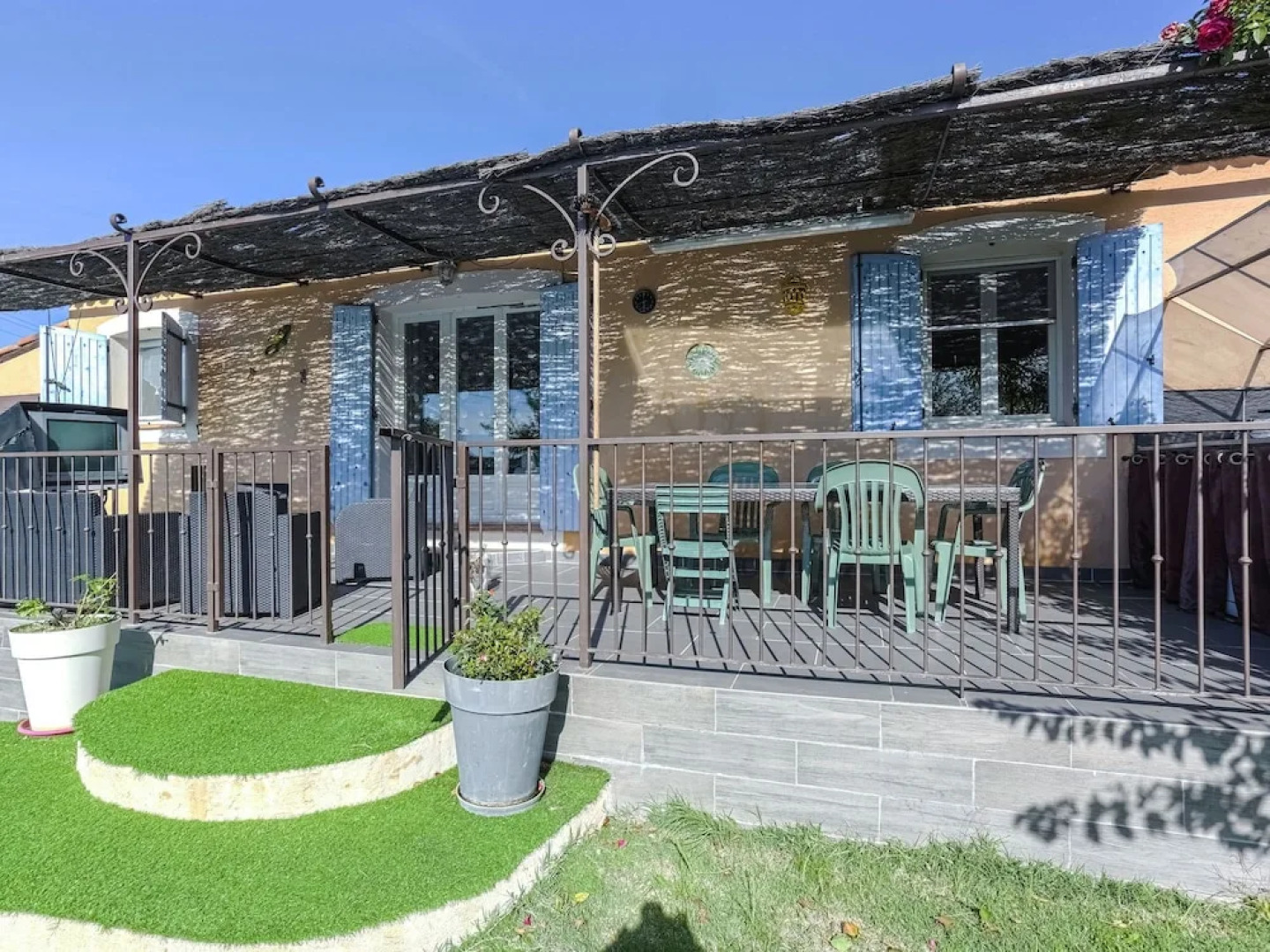 Child-friendly Holiday Home With Many Facilities in Aix-en Provence