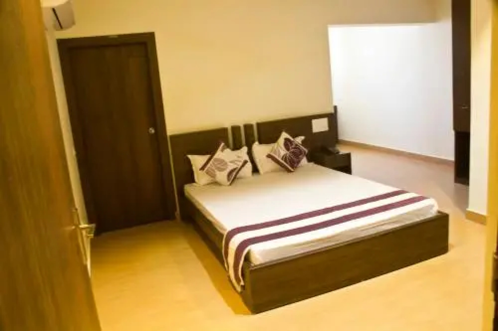 Hotel Vrindavan Palace