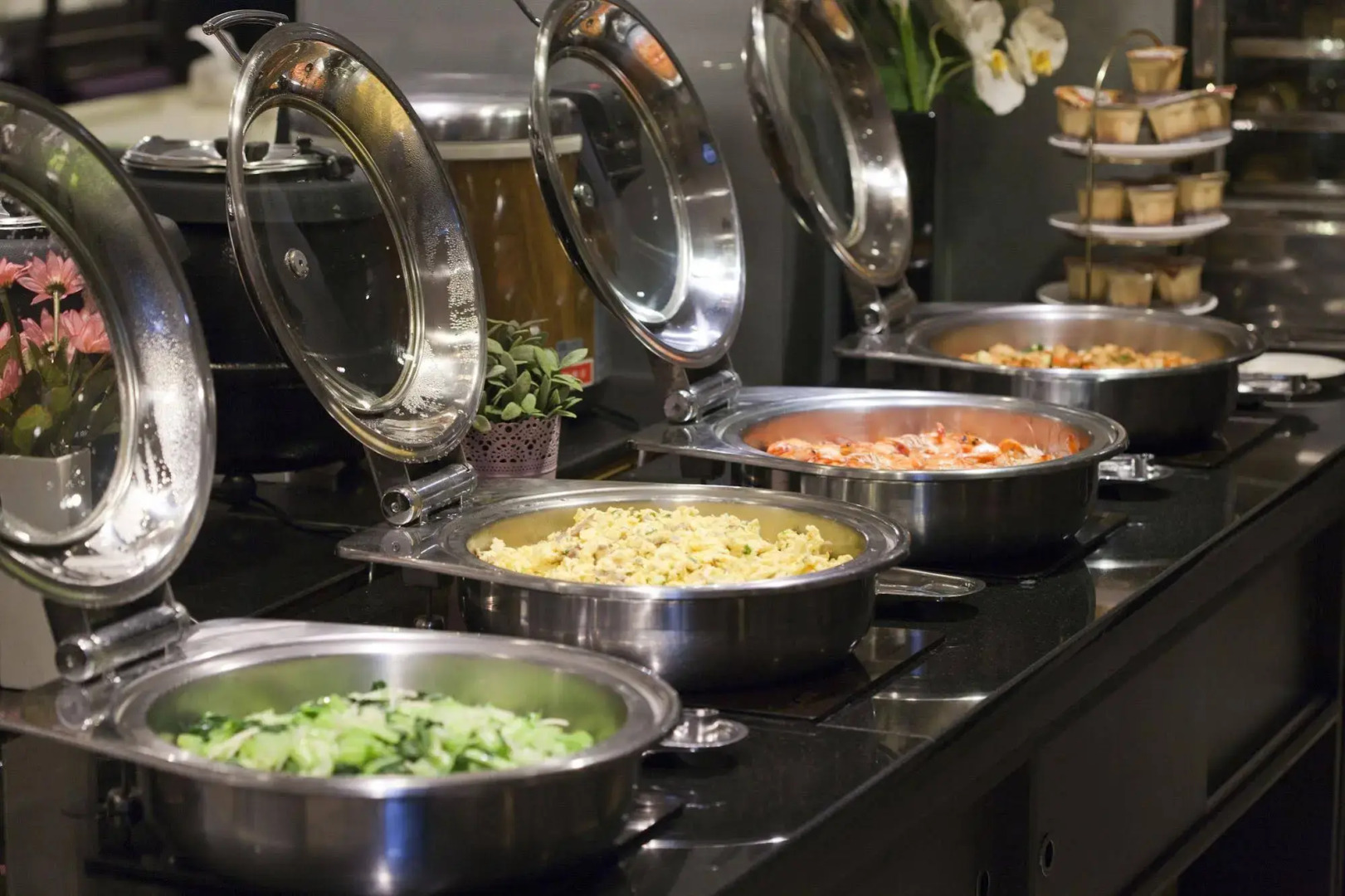 Just Enjoy Business Hotel