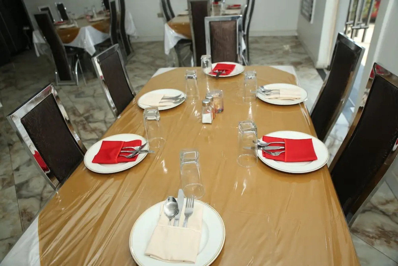 PoshLux Executive Hotel