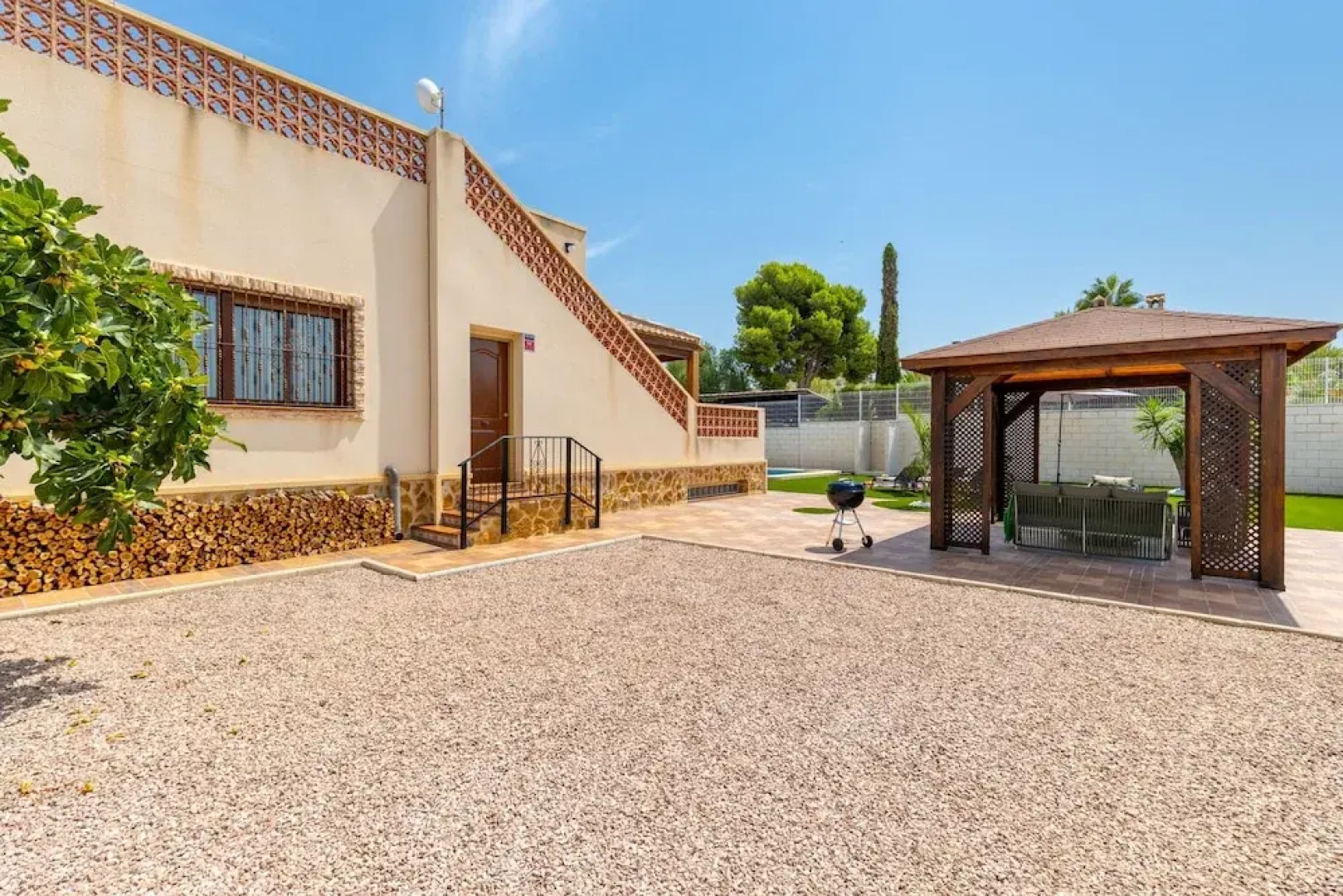 Mountain Beautiful by Fidalsa