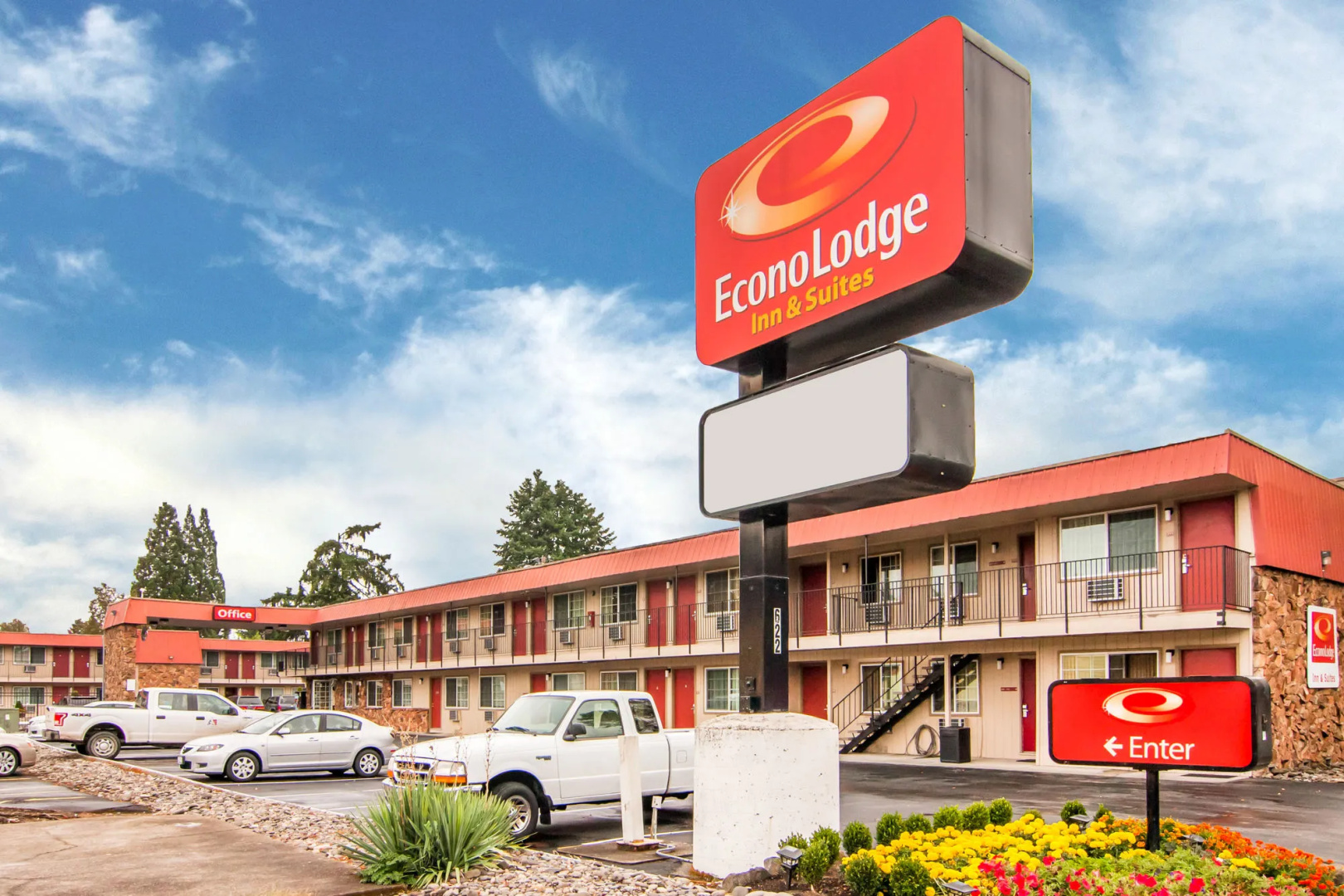 Econo Lodge Inn & Suites Hillsboro - Portland West