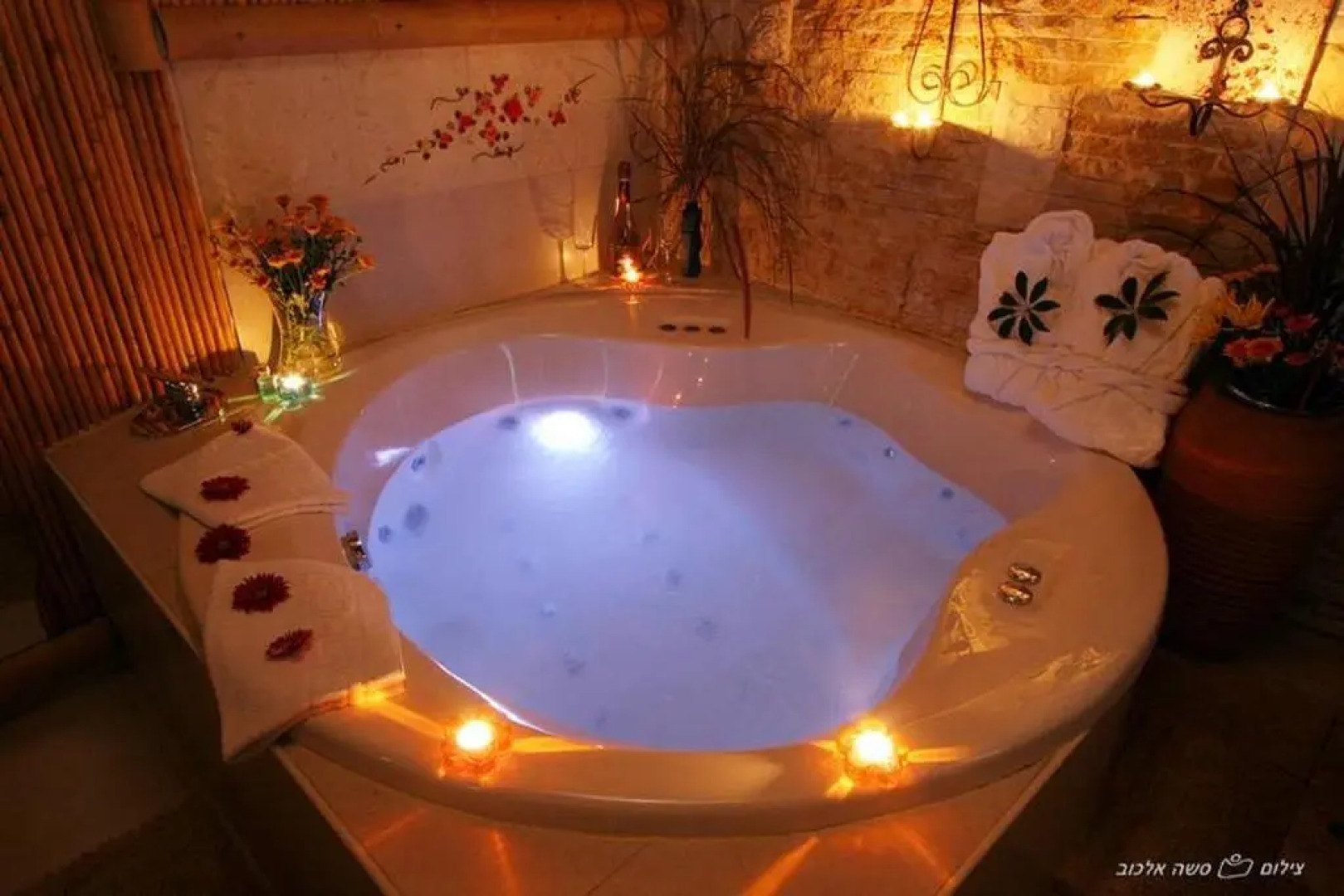 Biktapuz & Klemantina - Adults Only