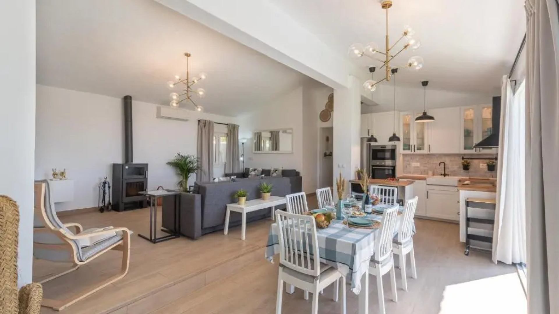 Cortijo Entre Pueblos Competa by Ruralidays