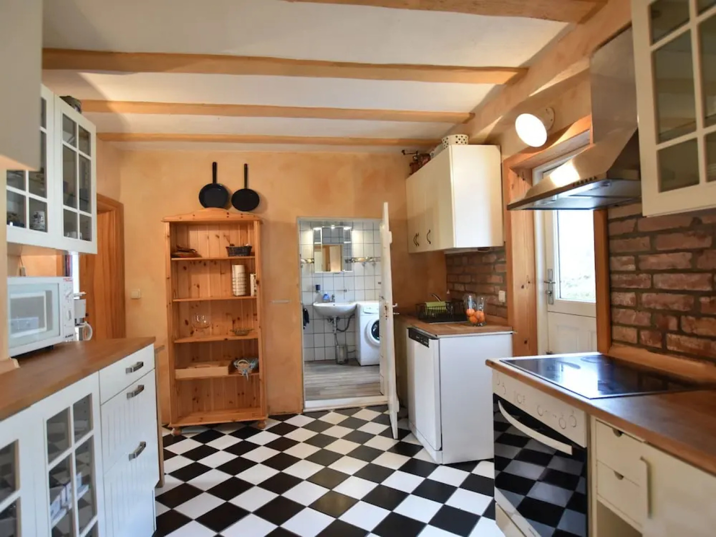 Traditional Mansion in Kägsdorf With Garden and Barbecue