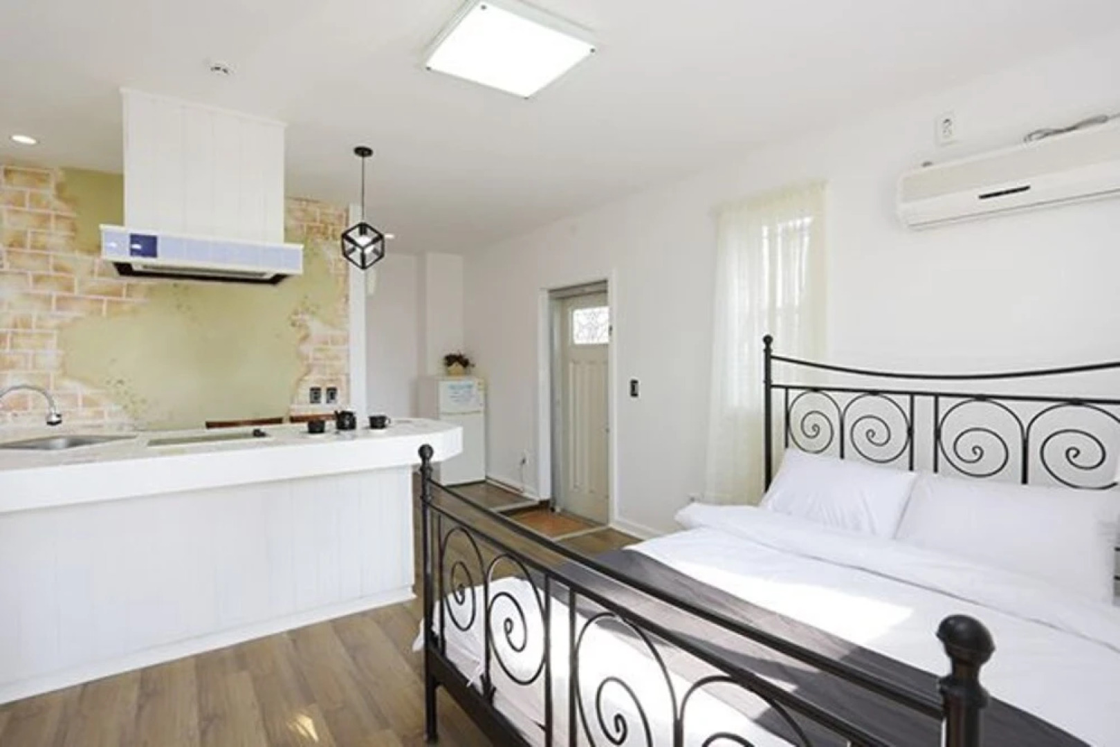 Anmyeongdo Mediterranean Pension