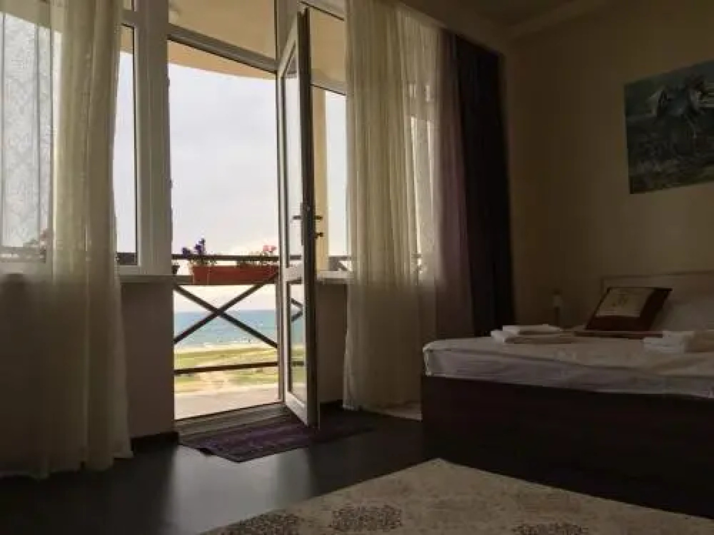 Terrace Guest House by Issyk Kul Lake