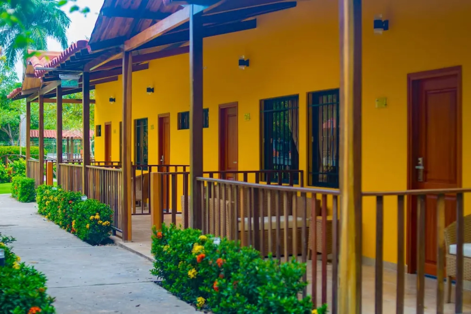 Hotel Senderos del Mar - Hostel