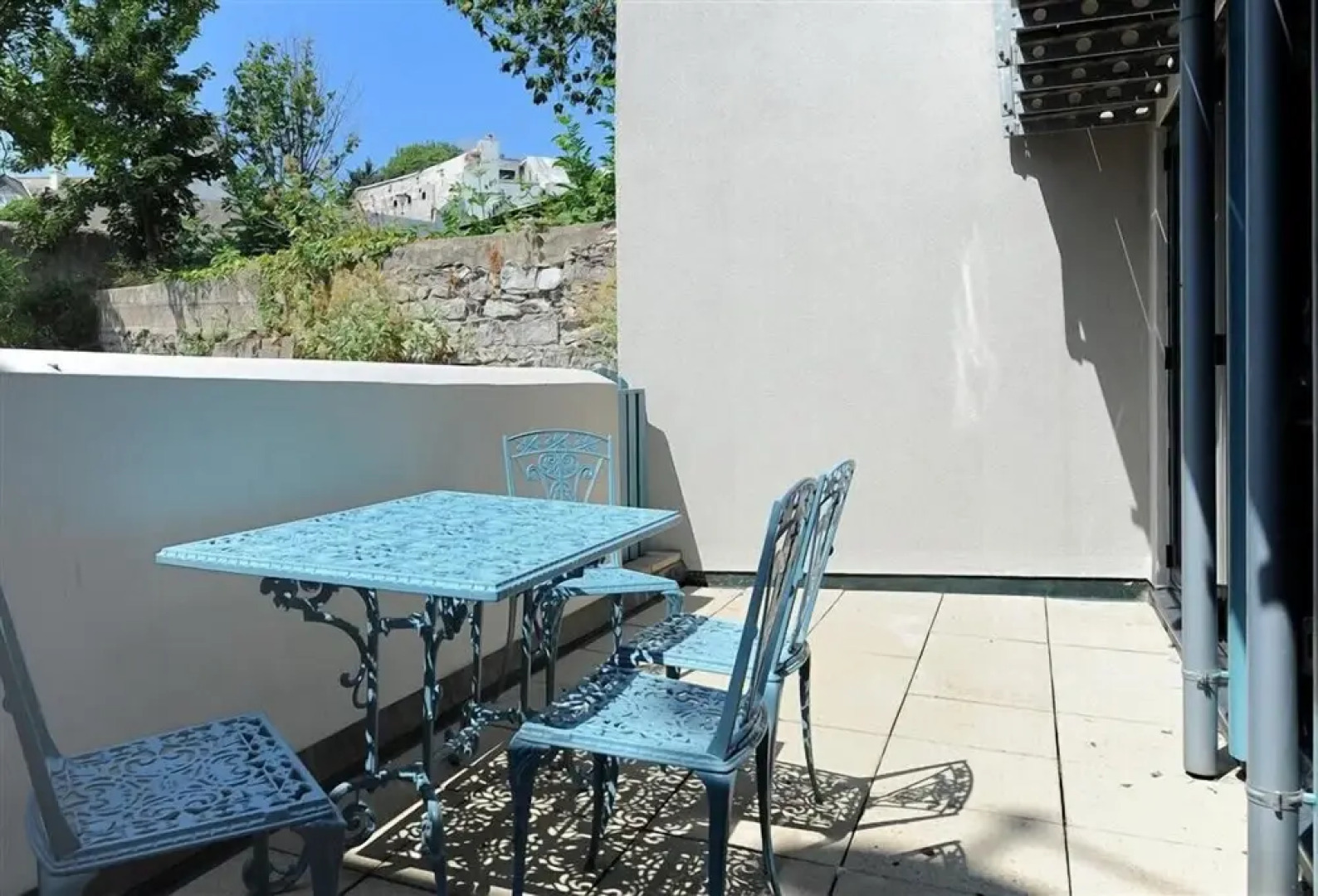 No. 2, 26 Broad Street