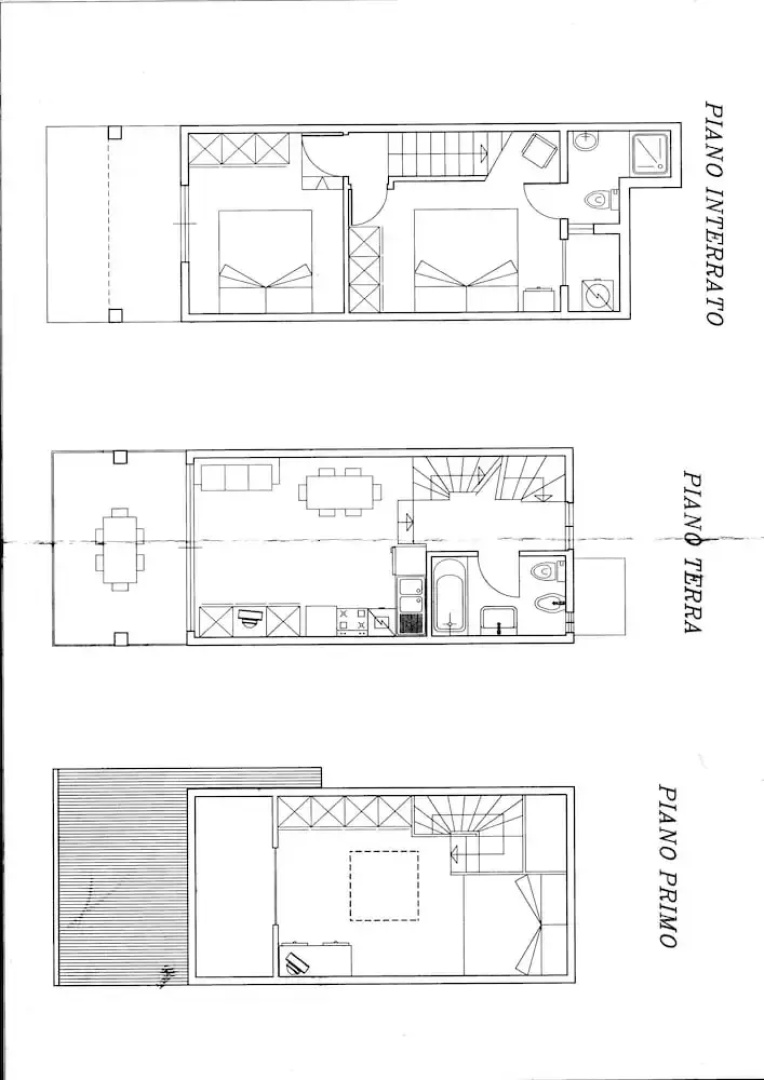 Red Villa With Shared Pool and Private Garden is the new Black on Lake Garda