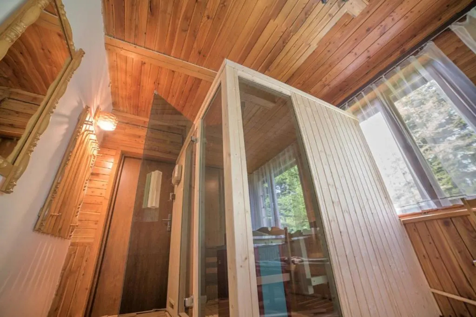 Klimatyczna Chatka u Podnóża Góry