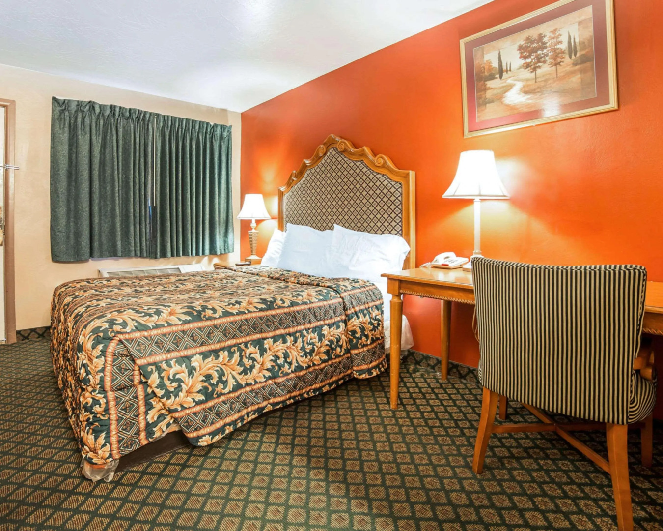 Riverton Inn & Suites