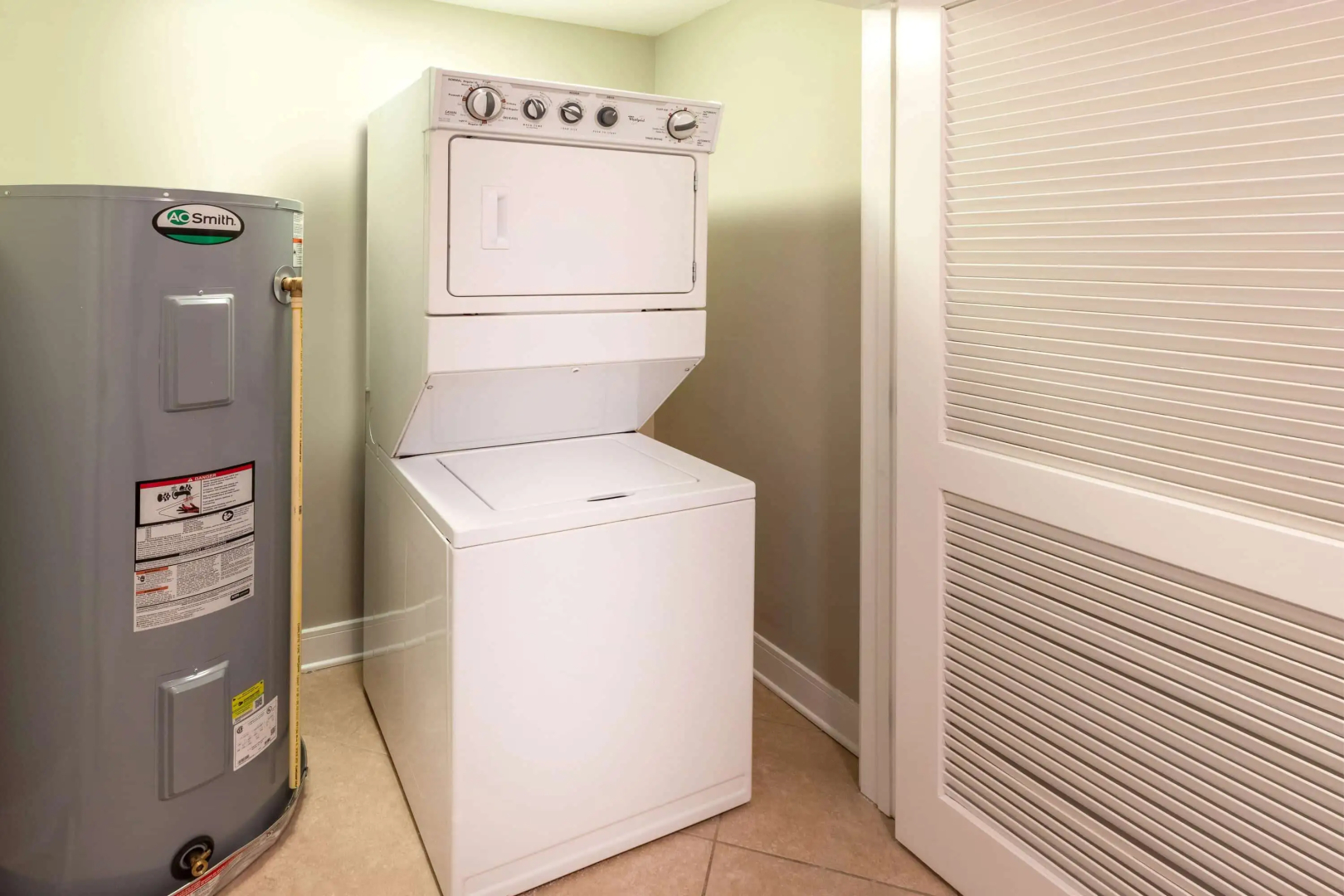 Escapes! To The Shores Orange Beach, a Ramada by Wyndham