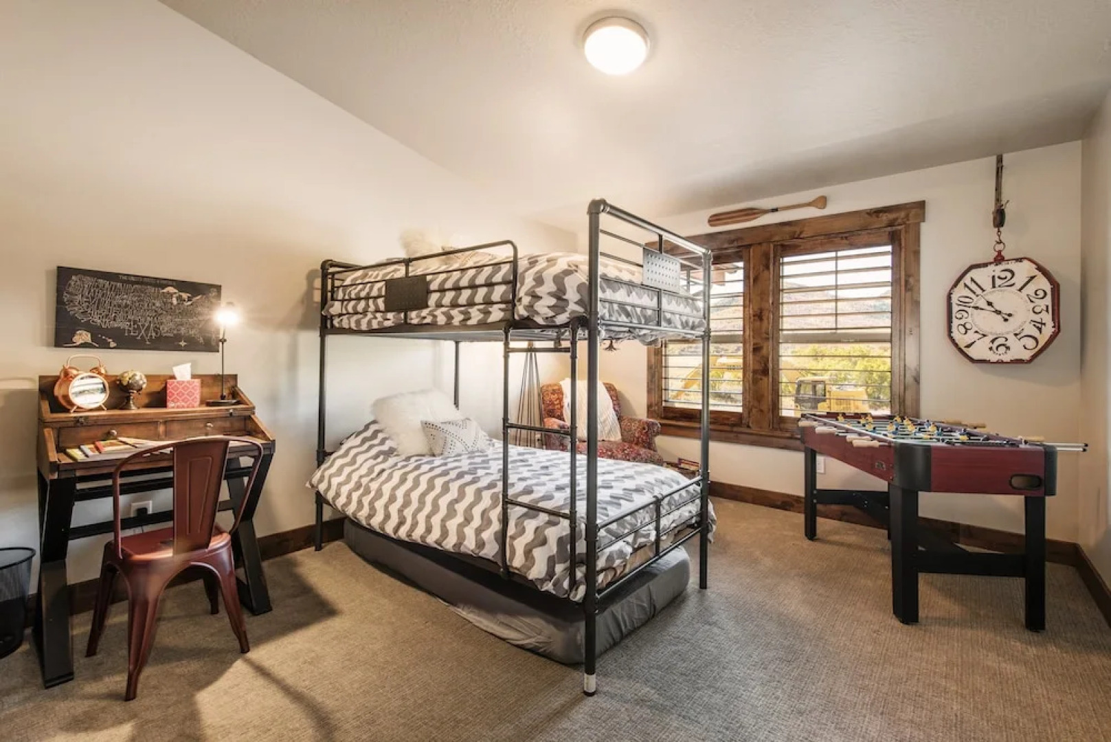 Deer Park Condo #303 3 Bedrooms 2 Bathrooms Condo