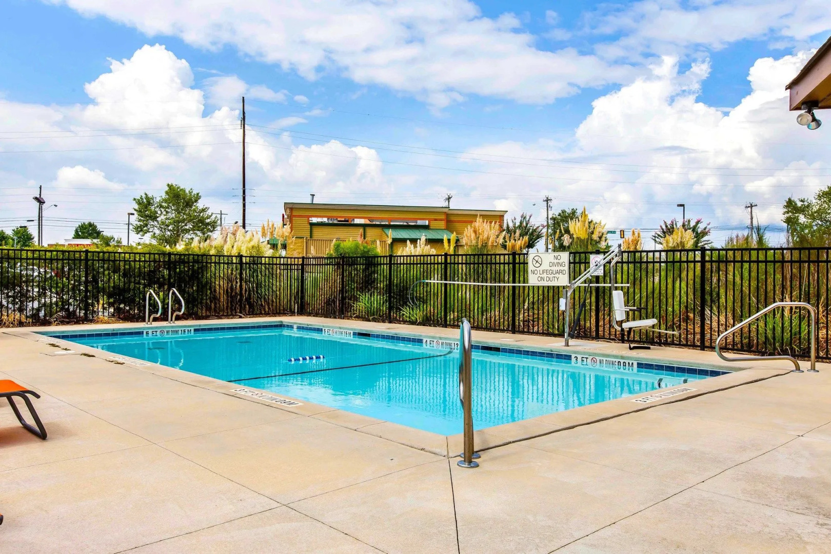 Comfort Inn Warner Robins - Robins Air Force Base Area