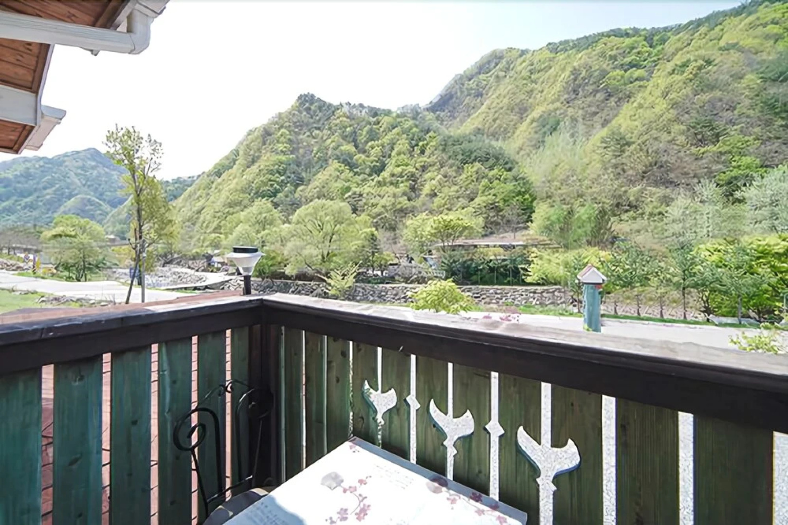 Danyang Wood Scented Pension