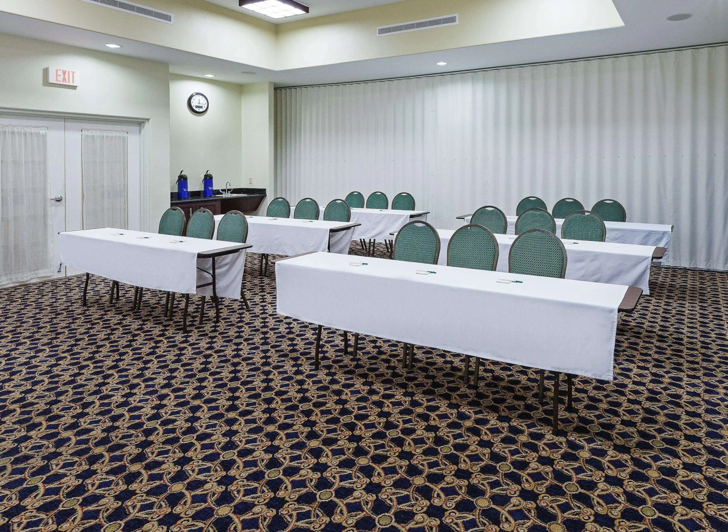 La Quinta Inn & Suites by Wyndham Alvin