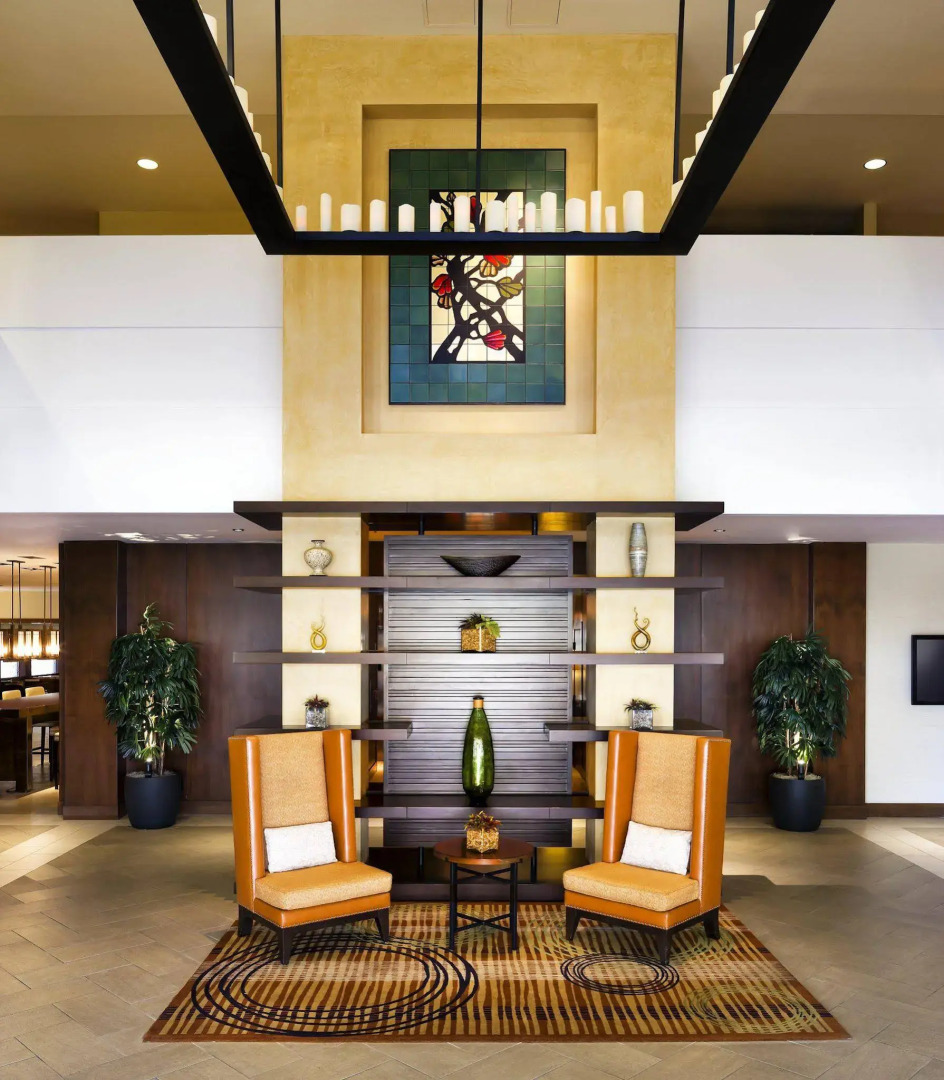 Marriott Riverside at the Convention Center