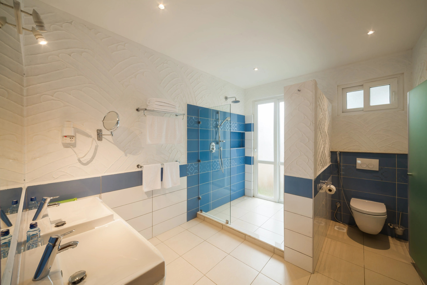 Leopard Beach Resort & Spa