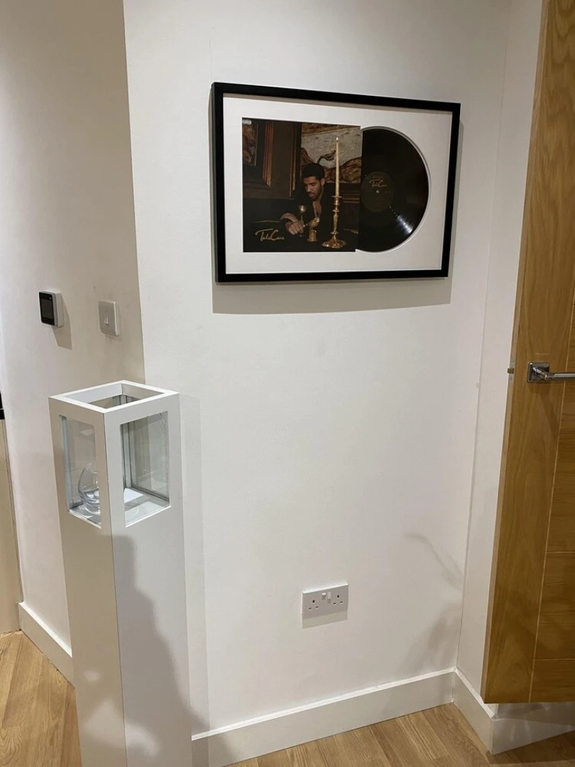 Modern Contemporary Luxury Small Medium Sized