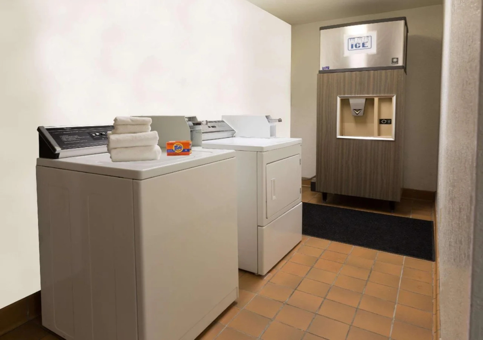 Motel 6 Brighton CO Denver Northeast